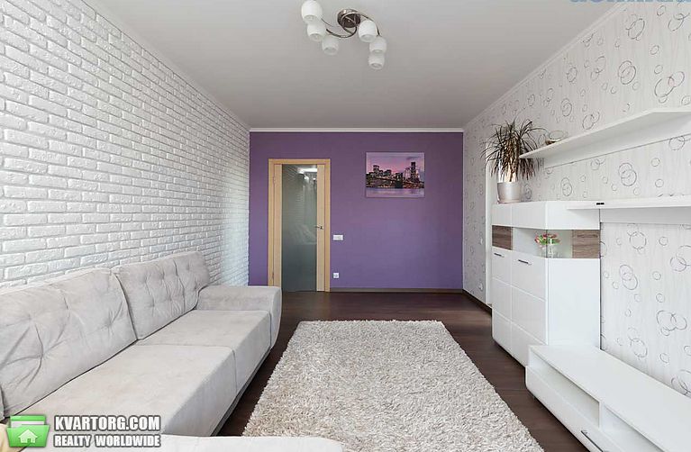 Sell 2-room apartment. Киев,  Урловская — photo 1
