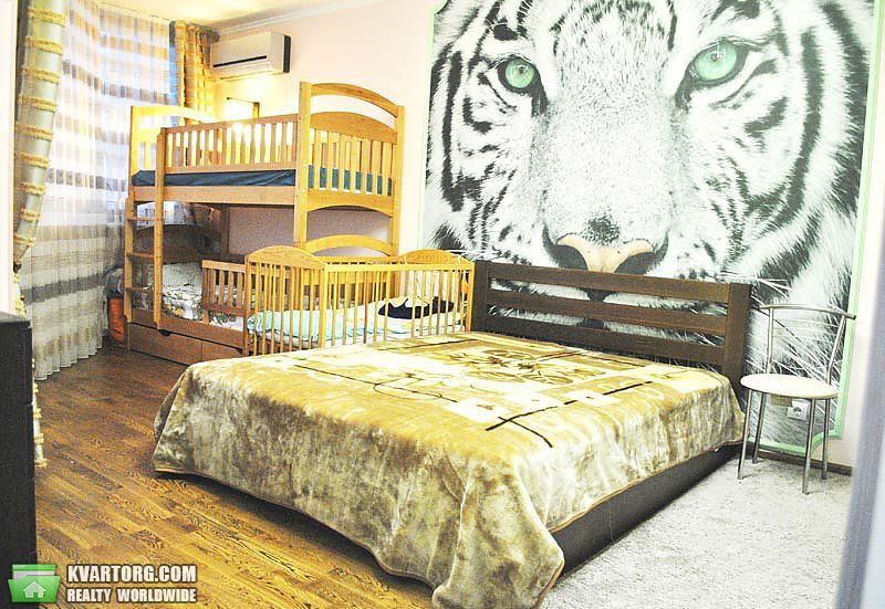Rent out 3-room apartment. Киев,  Вильямса — photo 3