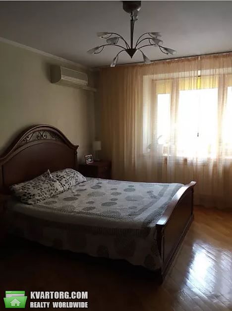 Sell 5-room apartment. Киев,  Драгоманова — photo 4