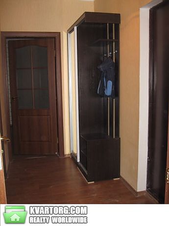 Rent out 1-room apartment. Киев,  Завальная — photo 2