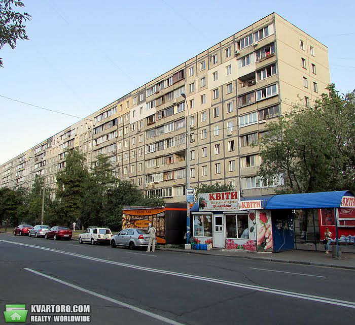 Sell 3-room apartment. Киев,  Тычины пр — photo 1