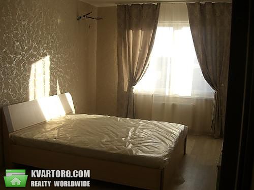Sell 3-room apartment. Киев,  ул. Ломоносова — photo 1