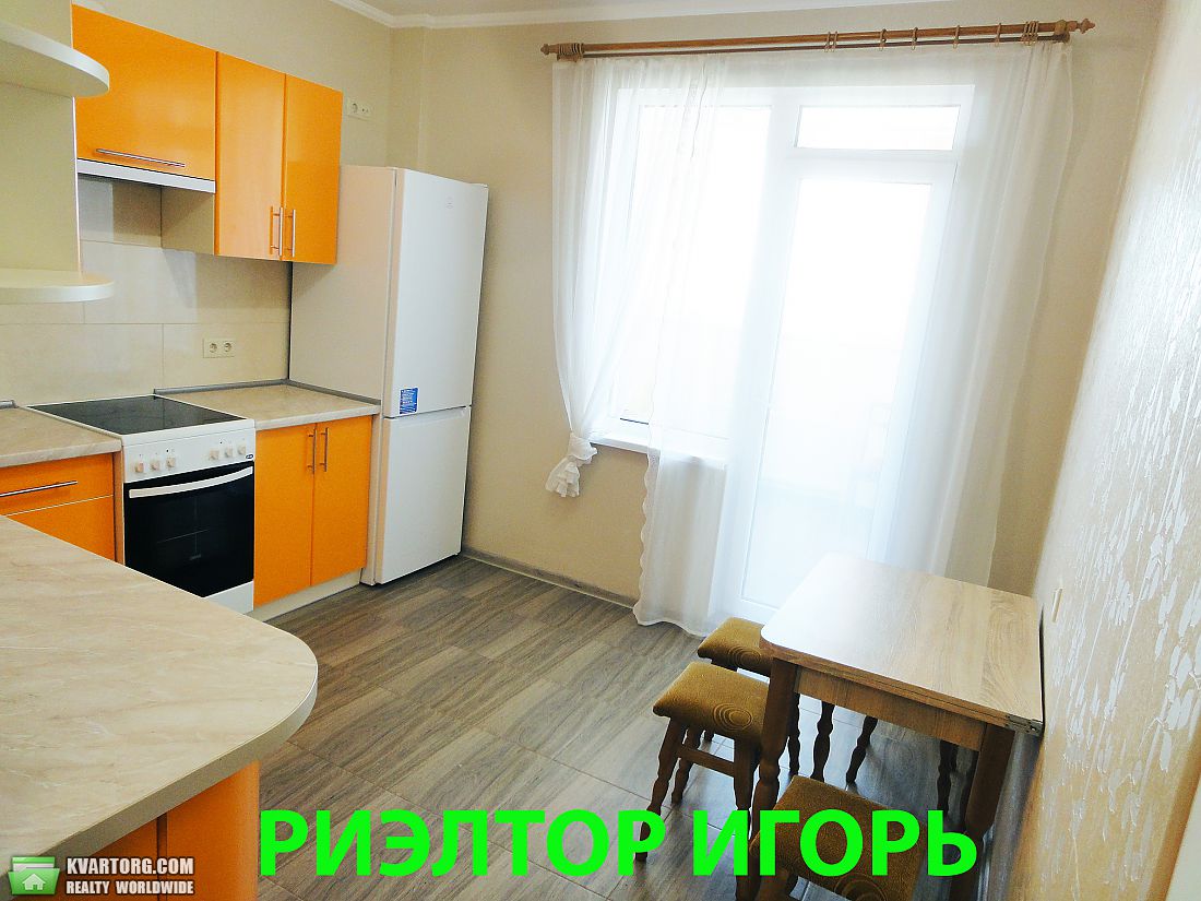 Rent out 1-room apartment. Одесса, Радужный Массив — photo 2