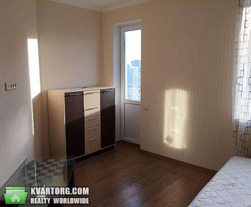 Rent out 2-room apartment. Киев, Драгоманова — photo 2