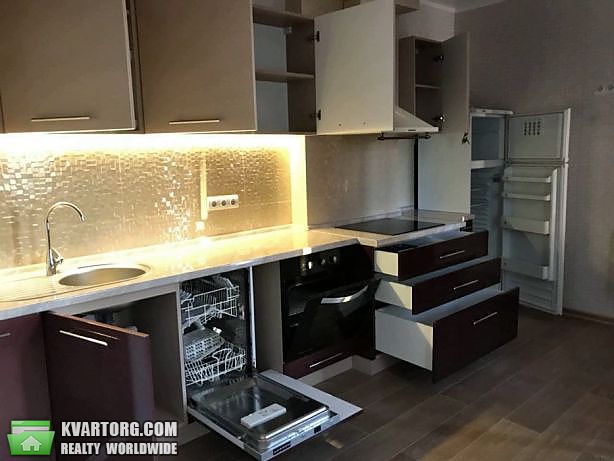 Rent out 2-room apartment. Киев,  Конева — photo 1