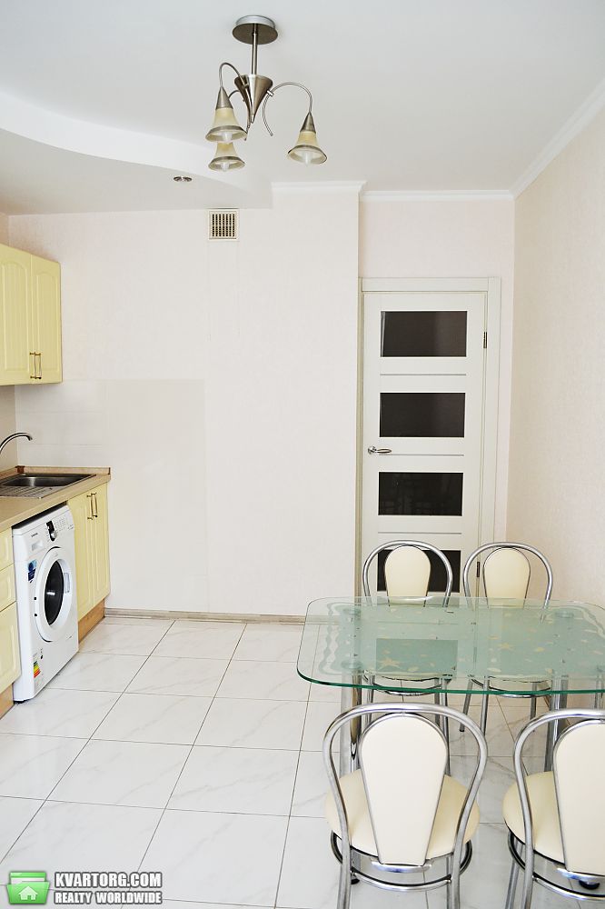 Rent out 1-room apartment. Киев,  Просвещения — photo 5