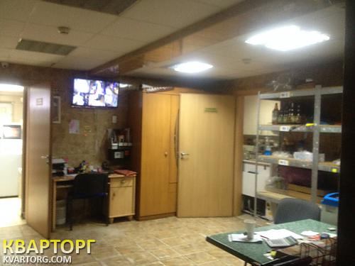 Sell shop. Киев,  Зодчих — photo 4