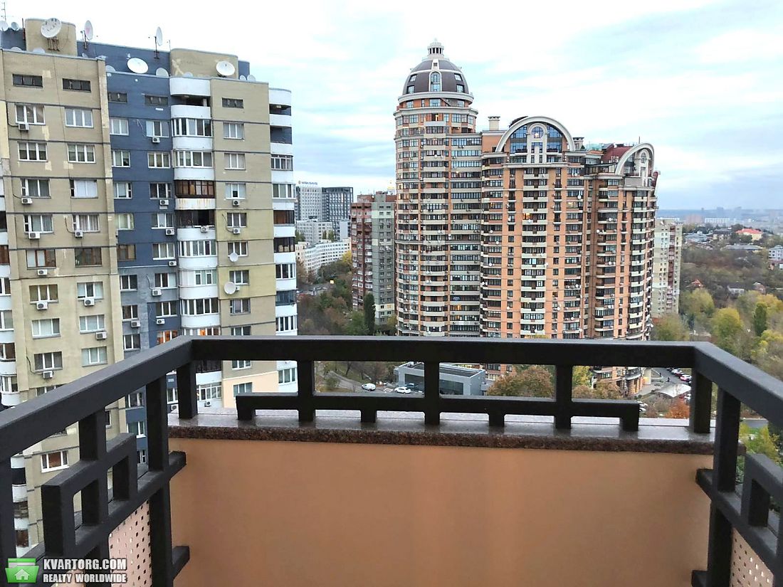 Rent out 5-room apartment. Киев,  Старонаводницкая — photo 5