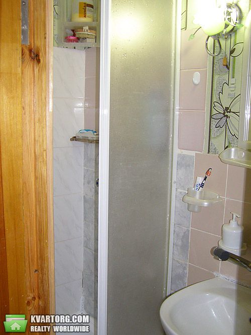Sell 1-room apartment. Киев,  Свободы пр — photo 5
