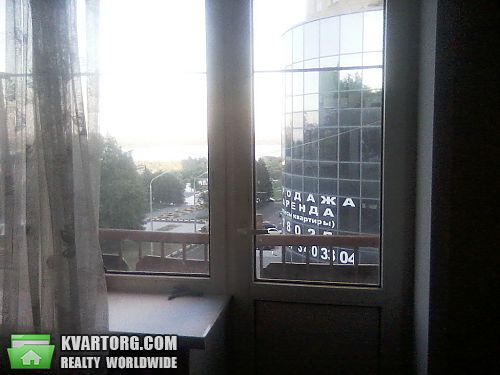 Rent out 2-room apartment. Днепропетровск, Карла Маркса — photo 1