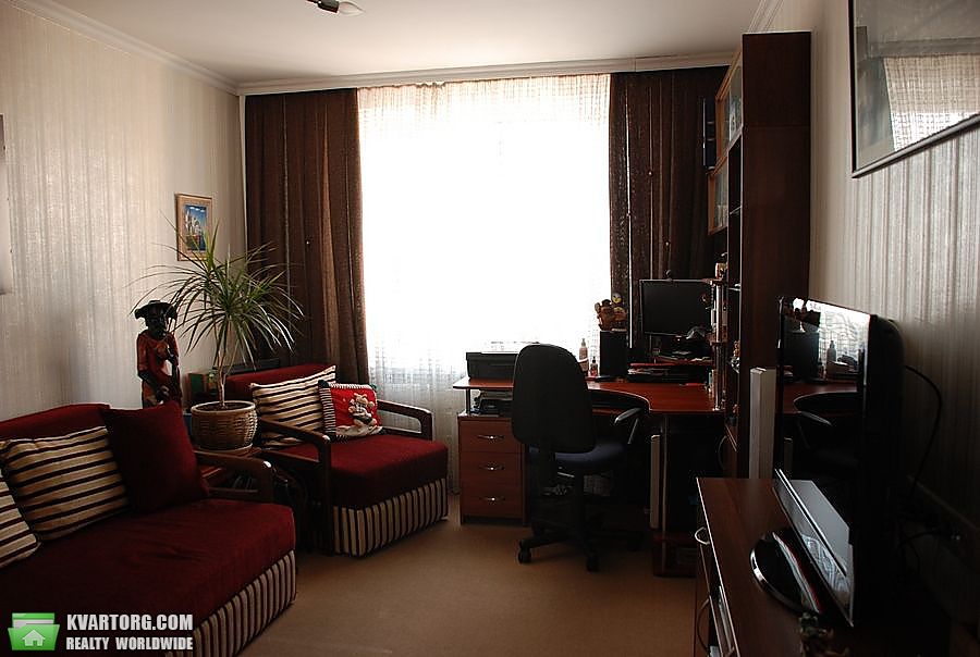 Sell 3-room apartment. Киев,  Жмаченко — photo 2