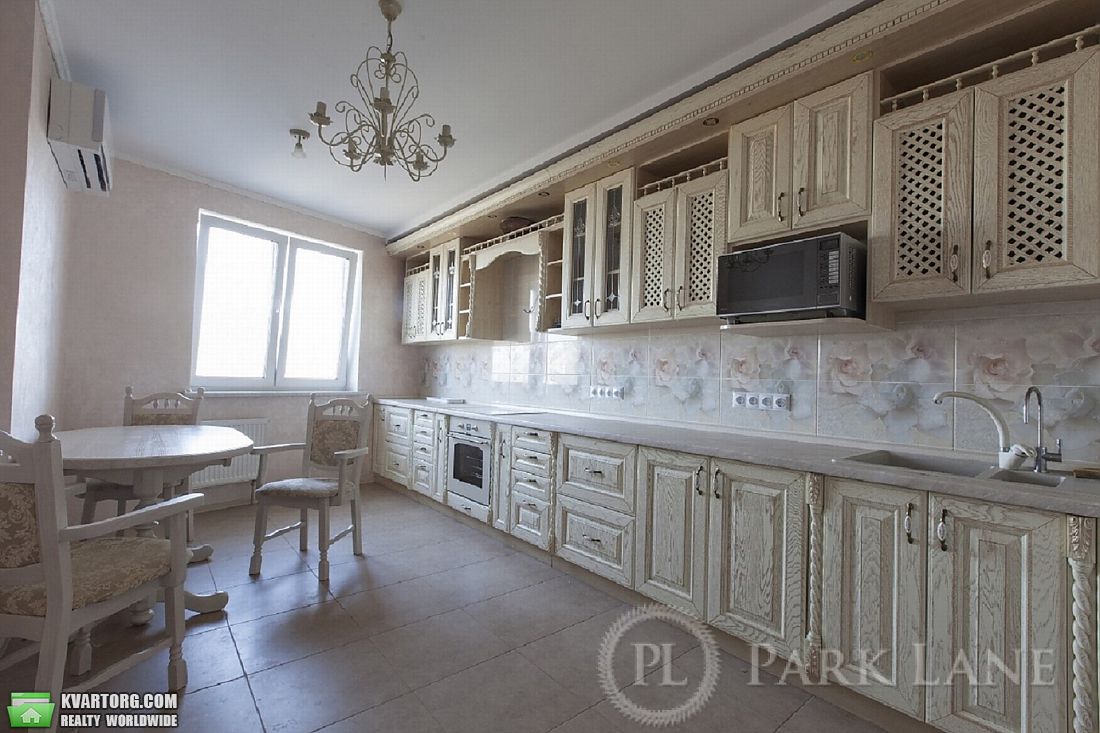Sell 3-room apartment. Киев,  Баумана — photo 2