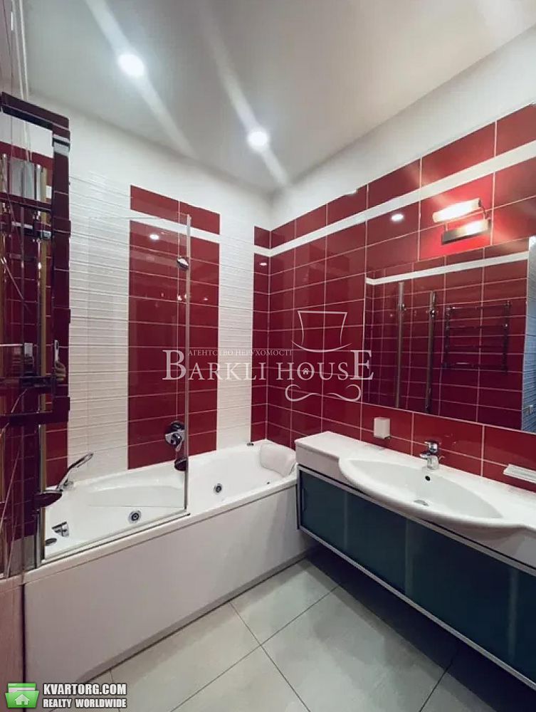 Rent out 2-room apartment. Киев,  Павловская — photo 7