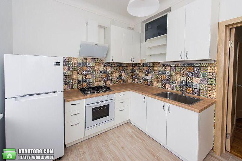 Rent out 1-room apartment. Киев,  Печерский спуск — photo 4