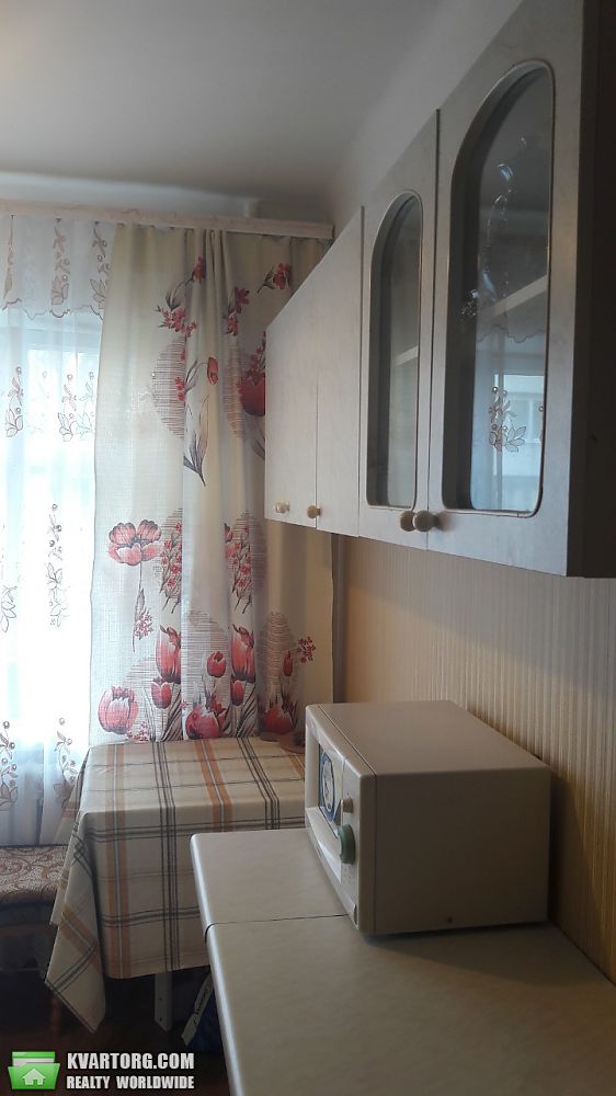 Rent out 1-room apartment. Киев,  Милютенко — photo 3