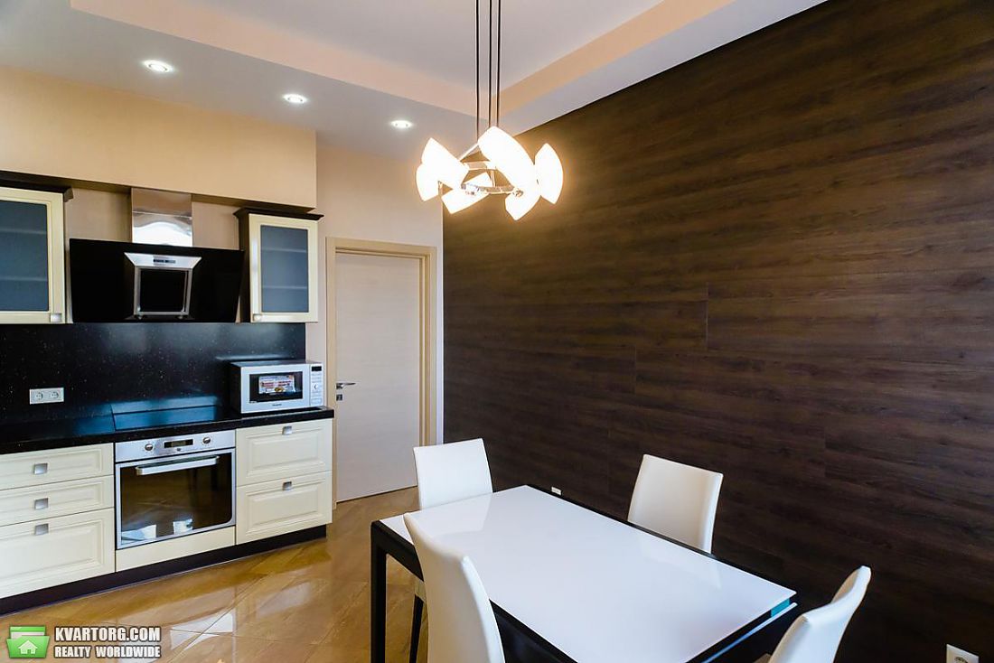 Rent out 3-room apartment. Киев,  Артема — photo 6