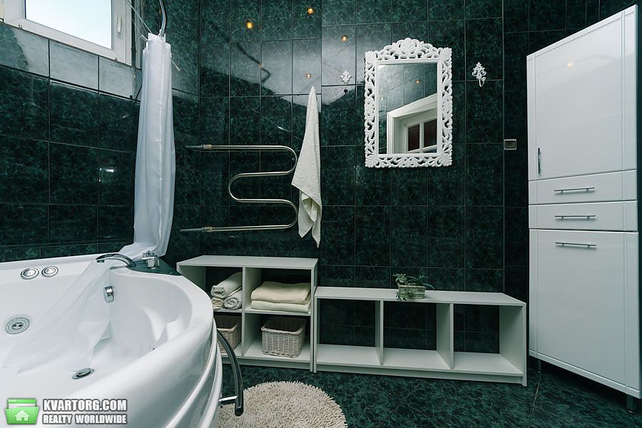 Rent out 3-room apartment. Киев,  Лютеранская — photo 2