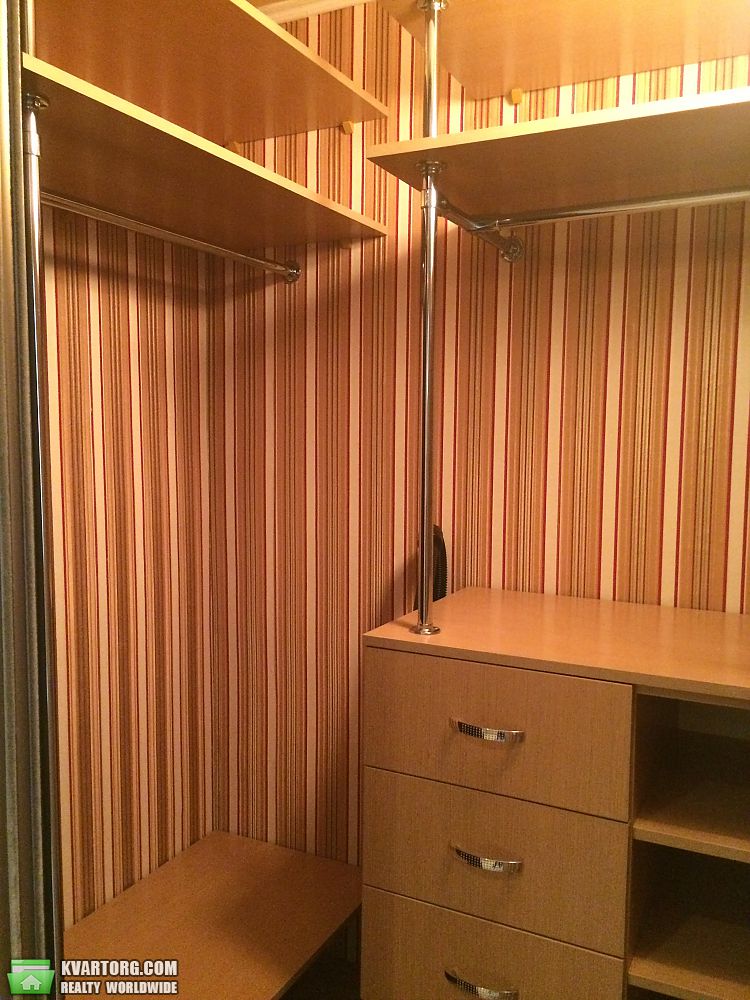 Rent out 1-room apartment. Киев, Первомайского Леонида — photo 5