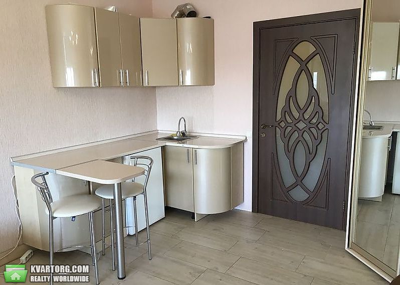 Sell 3-room apartment. Киев,  Градинская — photo 2