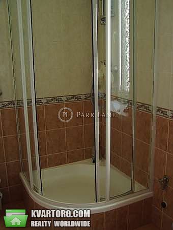 Rent out 2-room apartment. Киев,  Мазепы — photo 8