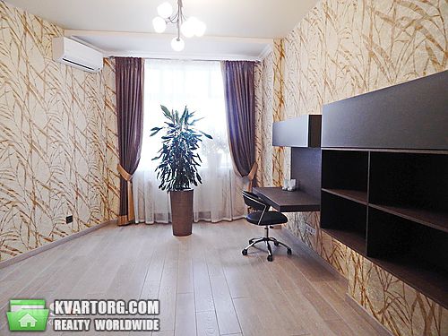 Rent out 4-room apartment. Киев,  Старонаводницкая — photo 8