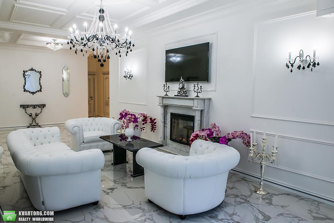 Sell 3-room apartment. Киев,  Драгомирова — photo 1