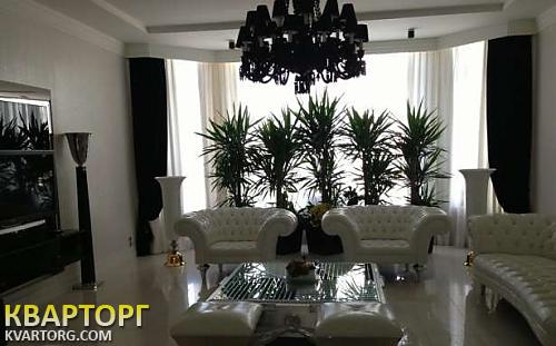Rent out 4-room apartment. Одесса, Генуэзкая — photo 1