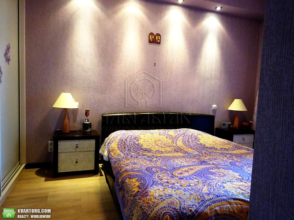 Sell 3-room apartment. Киев, Проспект Победы — photo 2