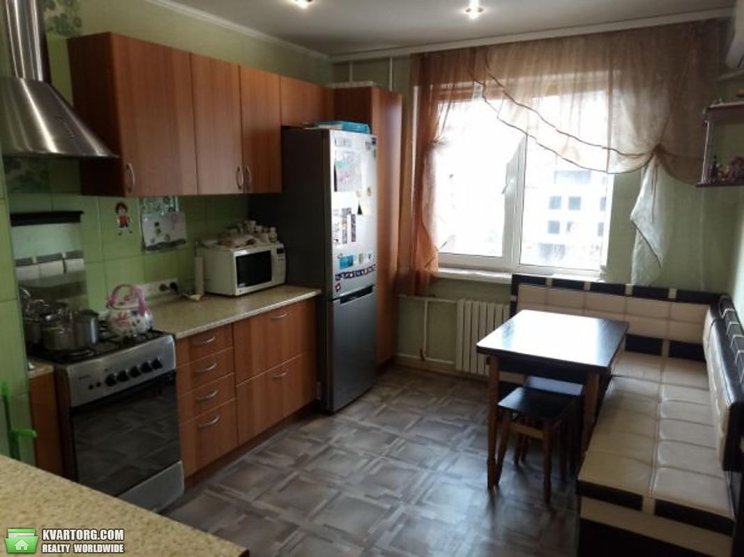 Sell 3-room apartment. Днепропетровск, бул. Славы — photo 1