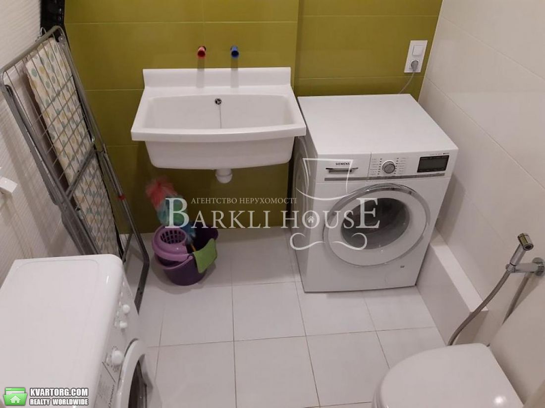Rent out 4-room apartment. Киев, Регенераторная — photo 7