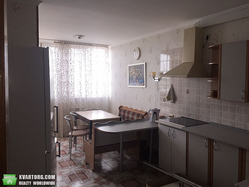 Rent out 1-room apartment. Киев,  Героев Сталинграда пр — photo 1
