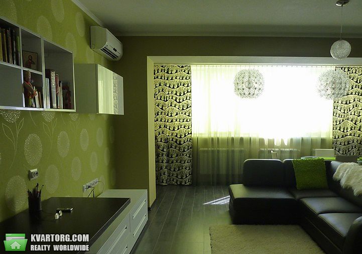 Sell 2-room apartment. Киев, Героев Сталинграда пр — photo 5