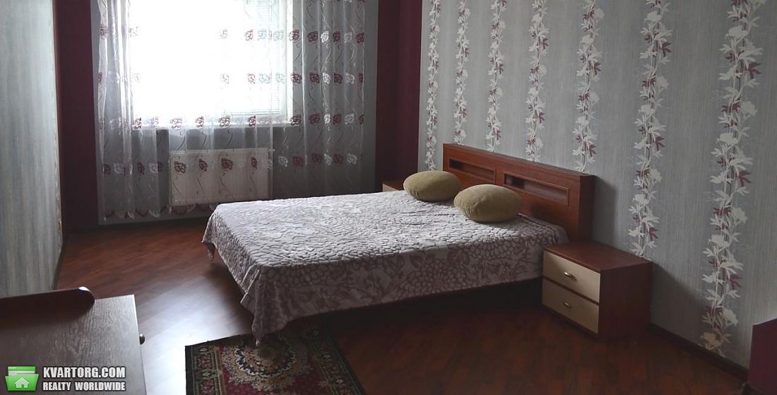 Rent out 2-room apartment. Киев,  Белорусская — photo 7