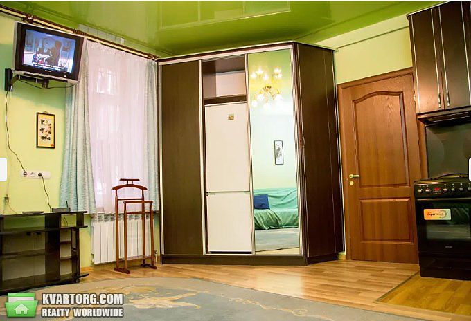 Rent out 2-room apartment. Львов, пл.Святого Теодора — photo 5
