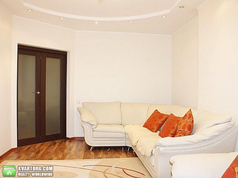 Sell 2-room apartment. Киев,  Миропольская — photo 2