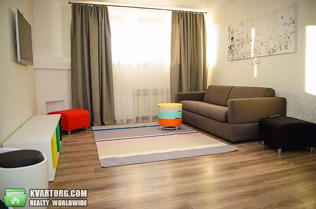 Rent out 1-room apartment. Киев,  Жукова — photo 3