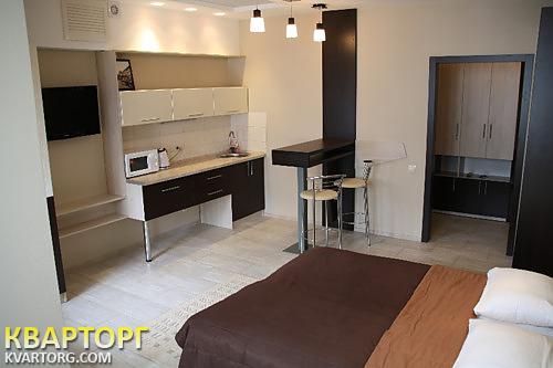 Sell 1-room apartment. Киев, Российская 64 — photo 2