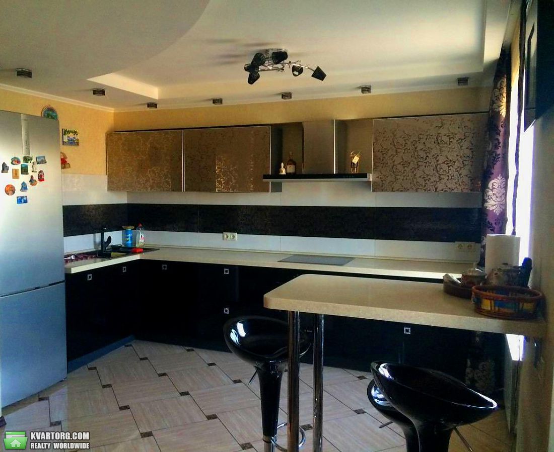 Sell 3-room apartment. Киев,  Новаторов — photo 3