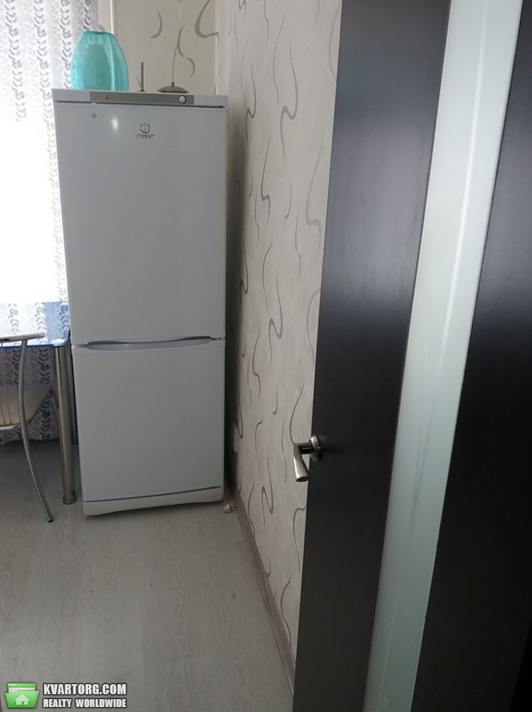 Rent out 1-room apartment. Киев,  Окипной — photo 8