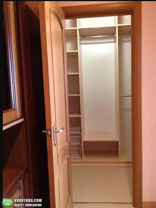 Rent out 1-room apartment. Киев, Голосеевская — photo 3