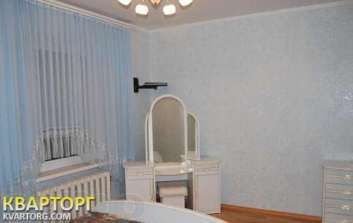 Sell 2-room apartment. Киев,  Урловская — photo 1