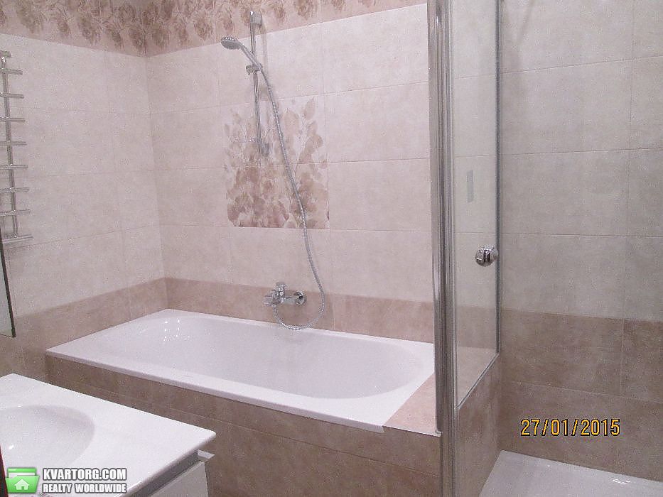 Rent out 3-room apartment. Киев,  Дніпровська набережна, — photo 1