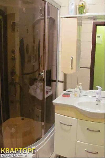 Rent out office. Киев, Лаврская — photo 2
