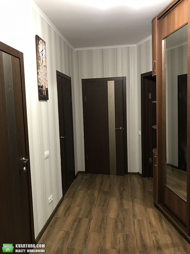Rent out 1-room apartment. Киев, волошковая — photo 10