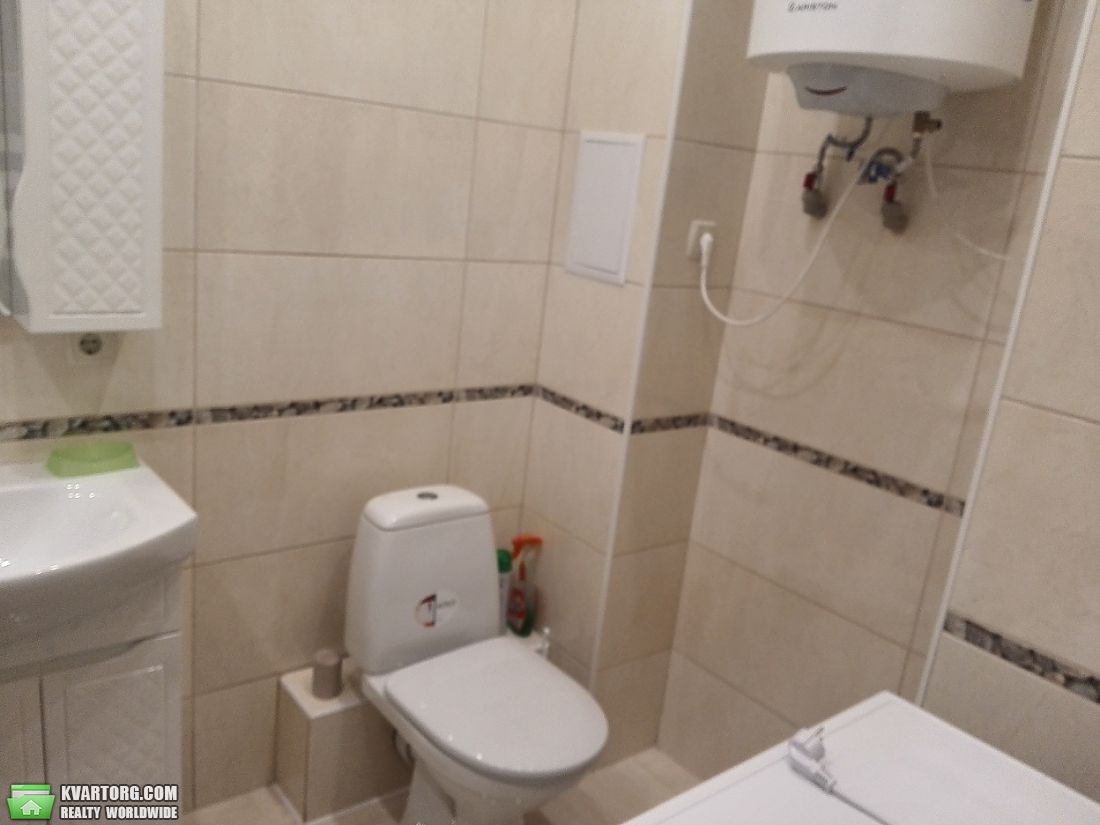 Rent out 1-room apartment. Киев,  Пчелки — photo 6