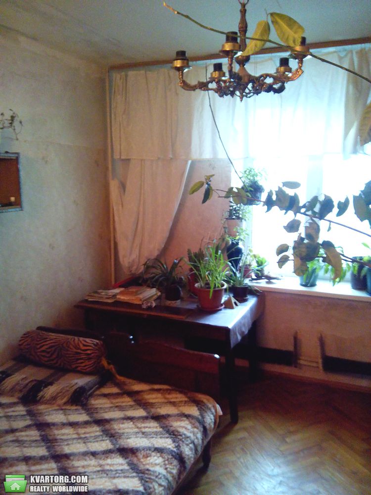 Sell 3-room apartment. Киев,  Маяковского — photo 1