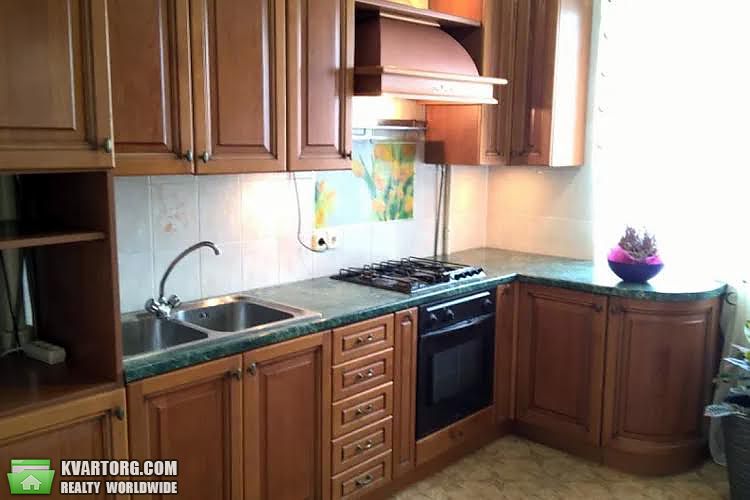 Rent out 3-room apartment. Киев, Райдужна — photo 1