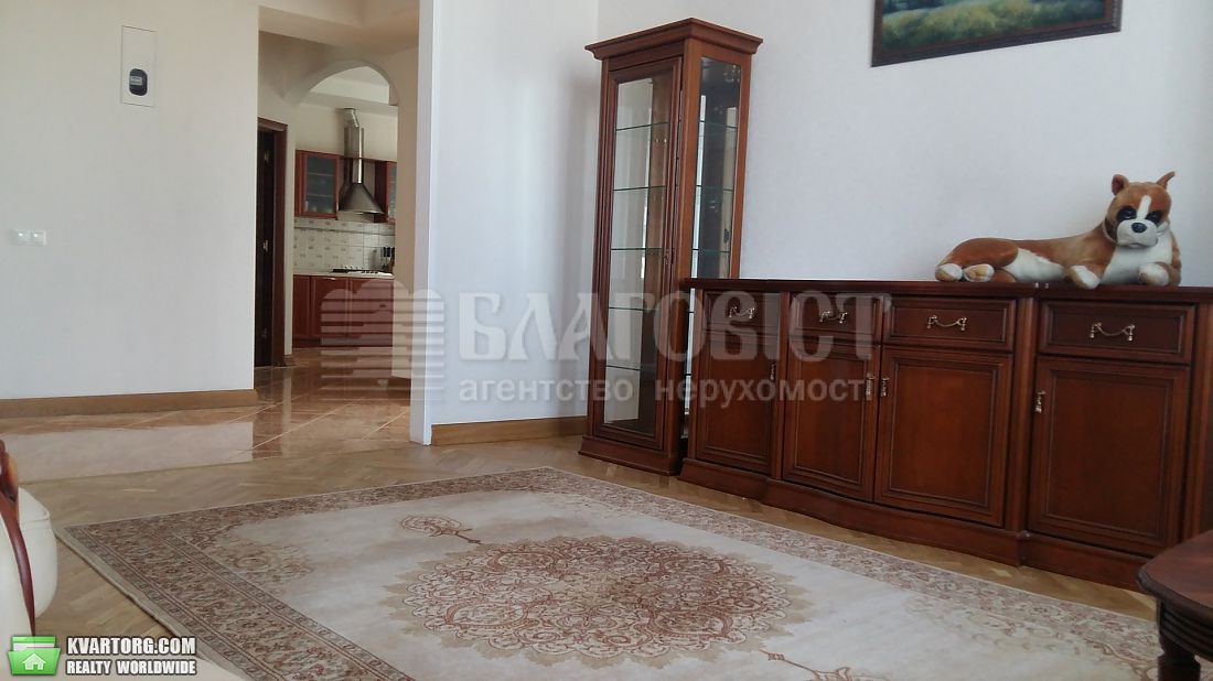 Rent out 3-room apartment. Киев,  Круглоуниверситетская — photo 4