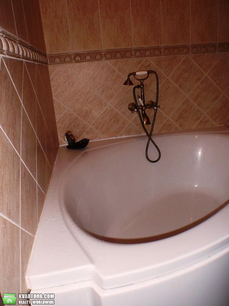 Rent out 2-room apartment. Киев,  Антоновича — photo 8