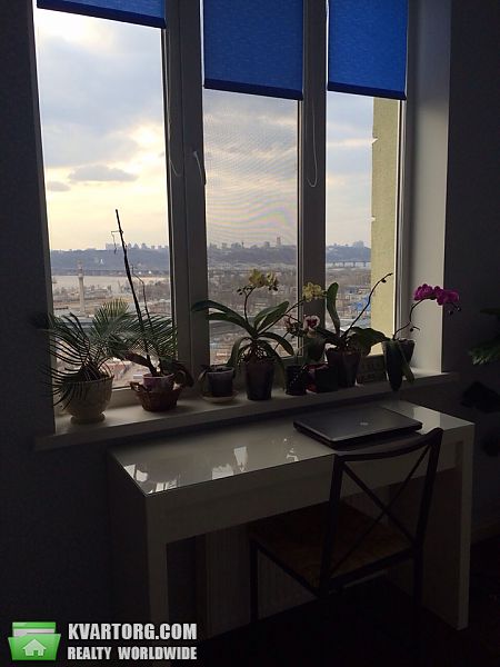 Sell 3-room apartment. Киев, Урловская — photo 1